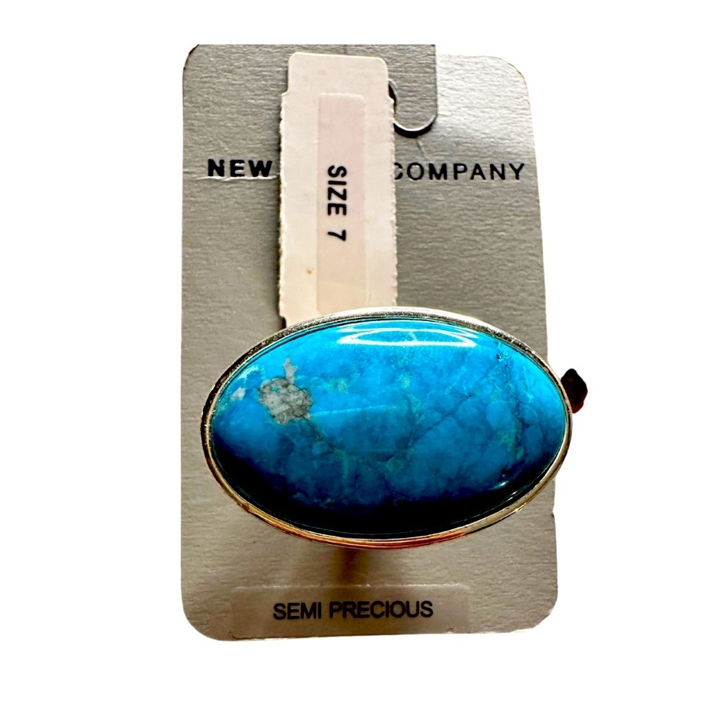 New York and Company women’s ring. Size 7. New with tags.